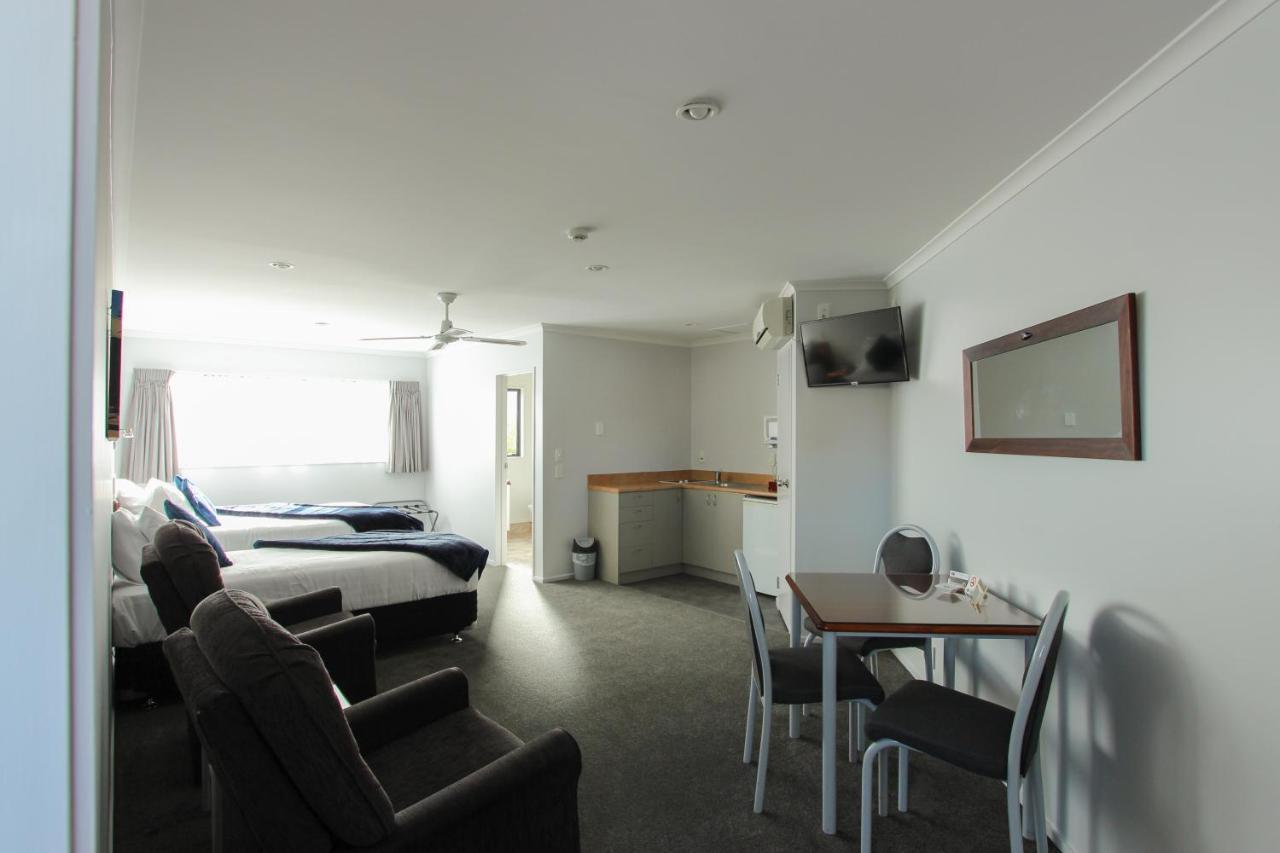 וונגאנואי Bk'S Magnolia Motor Lodge מראה חיצוני תמונה