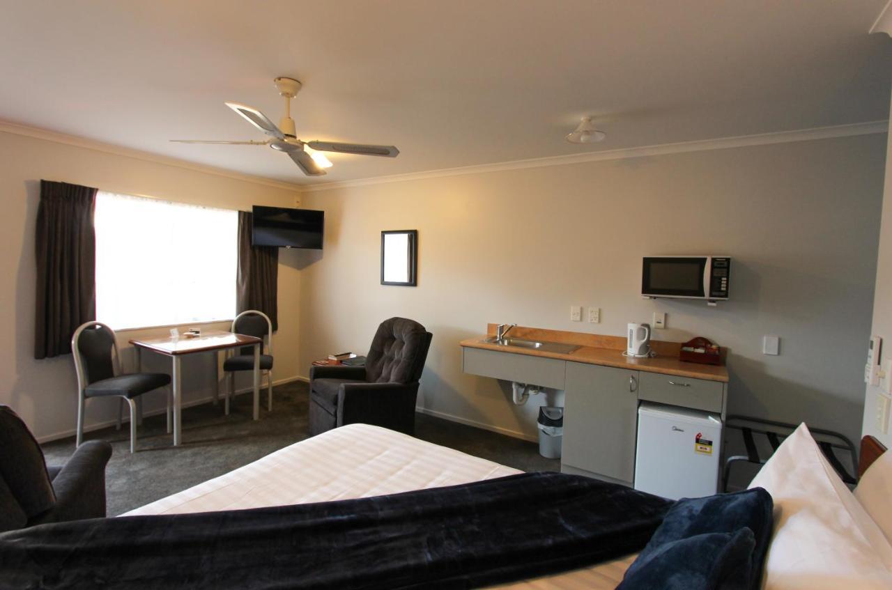 וונגאנואי Bk'S Magnolia Motor Lodge מראה חיצוני תמונה