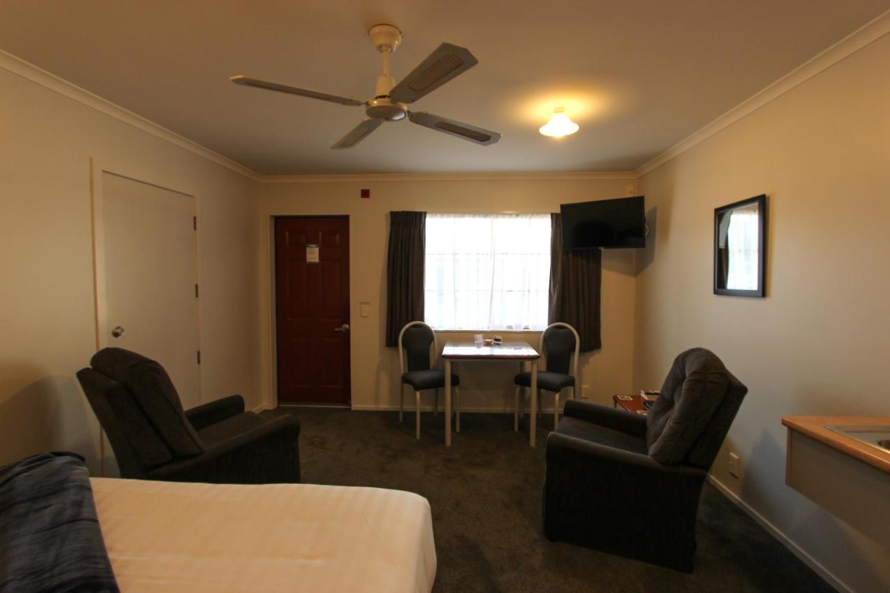 וונגאנואי Bk'S Magnolia Motor Lodge מראה חיצוני תמונה
