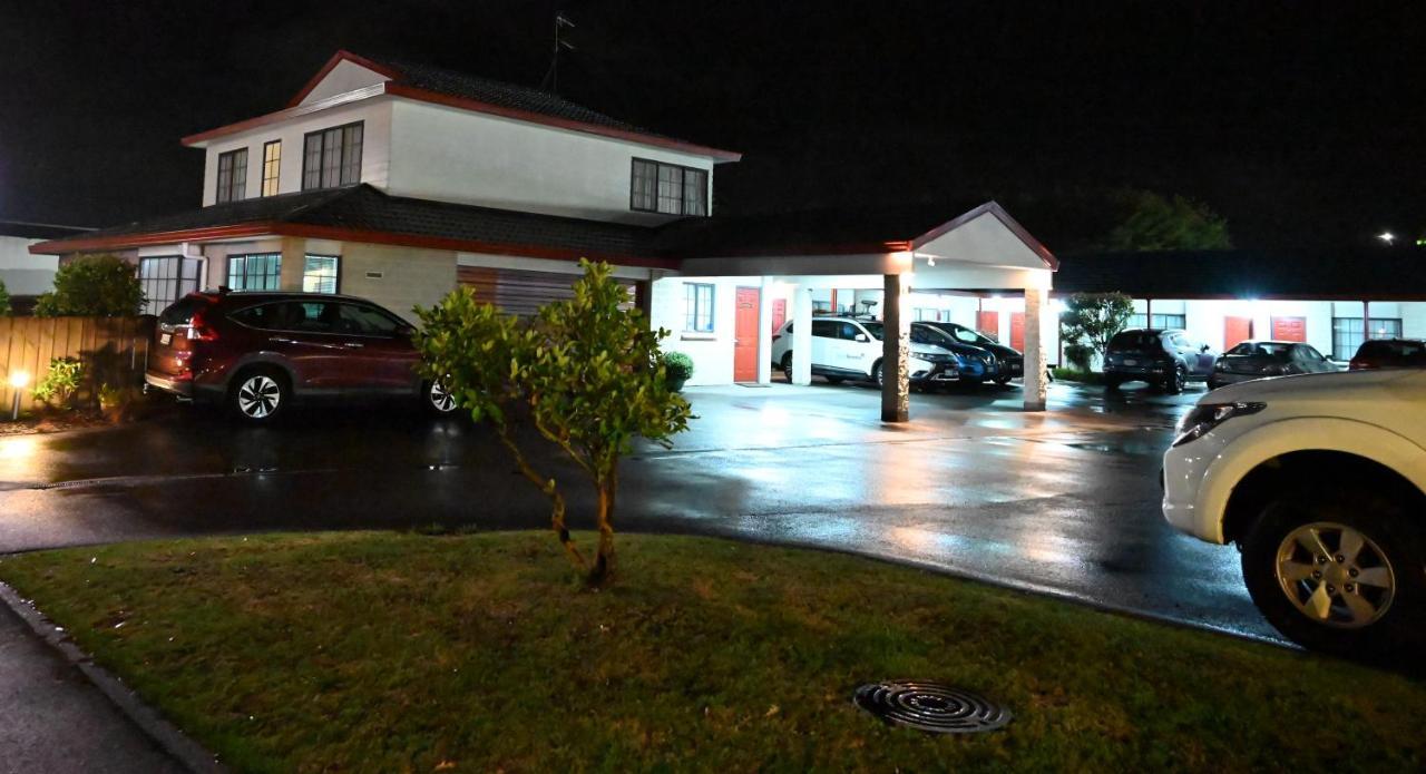 וונגאנואי Bk'S Magnolia Motor Lodge מראה חיצוני תמונה